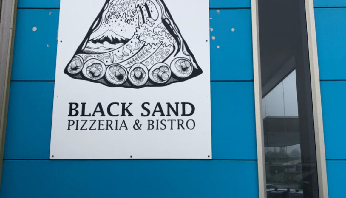 blacksandpizzeria1